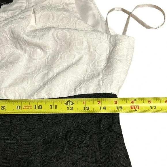 Jones & Co dress,women size 8 . Black & White , empire waist, lined ,sleeveless - Picture 9 of 12